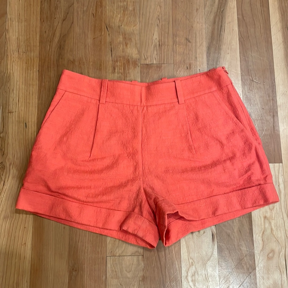 ⭐️DESIGNER⭐️ Diane von Furstenberg coral shorts! Make offers prices=negotiable